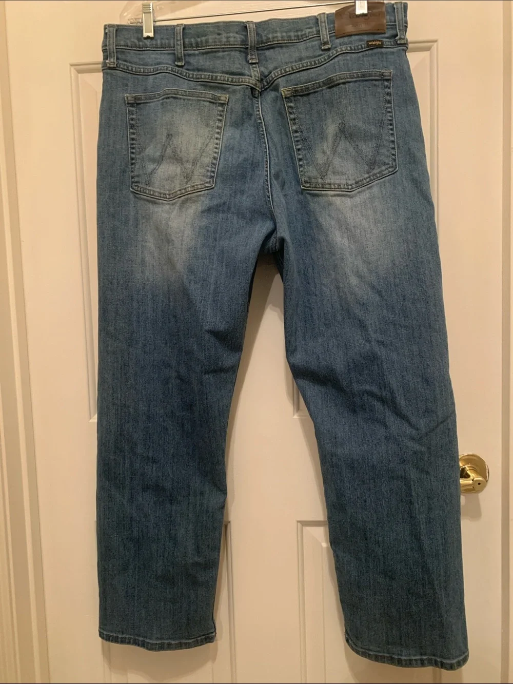Wrangler relaxed fit